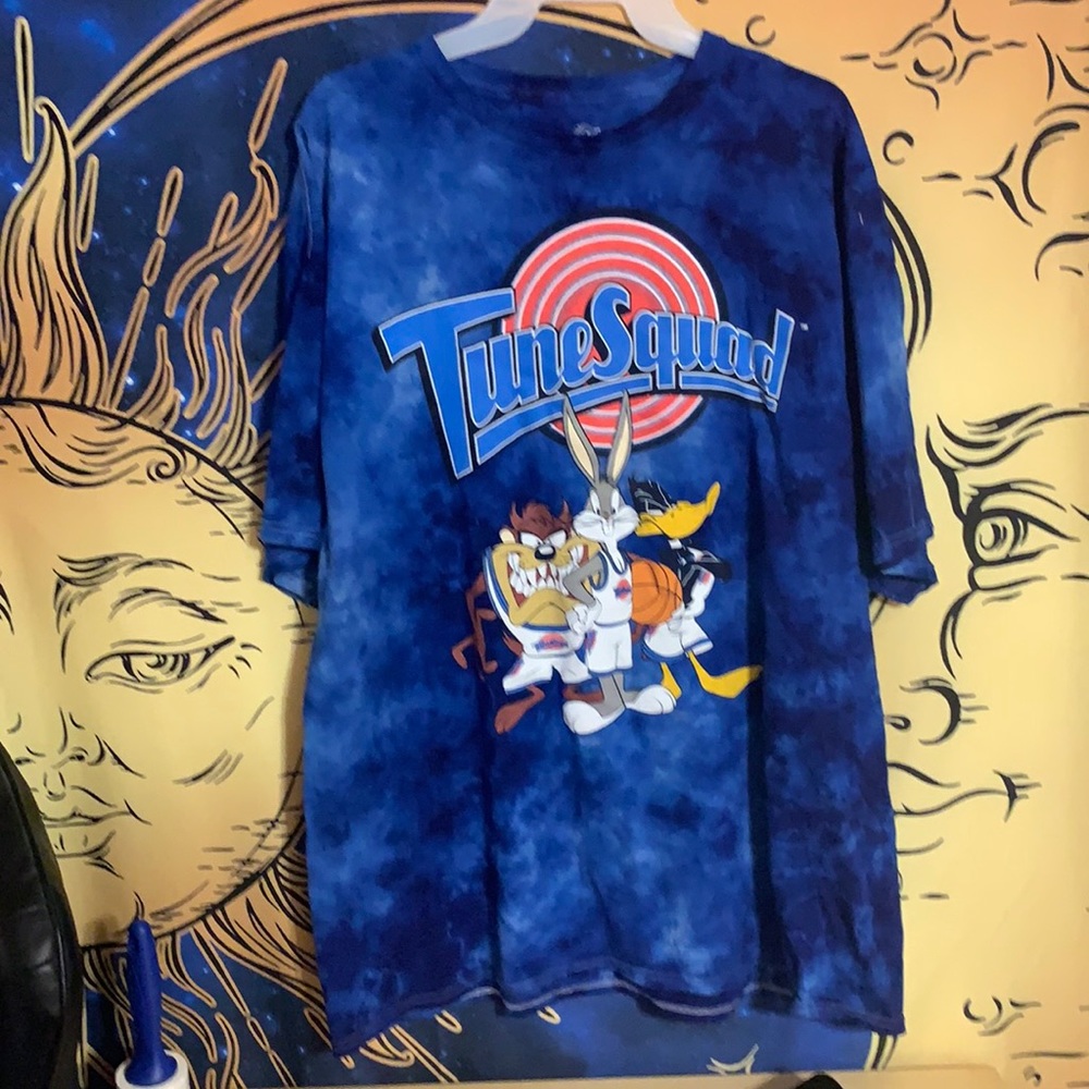 Tunes squad blue tie-dye T-shirt unisex